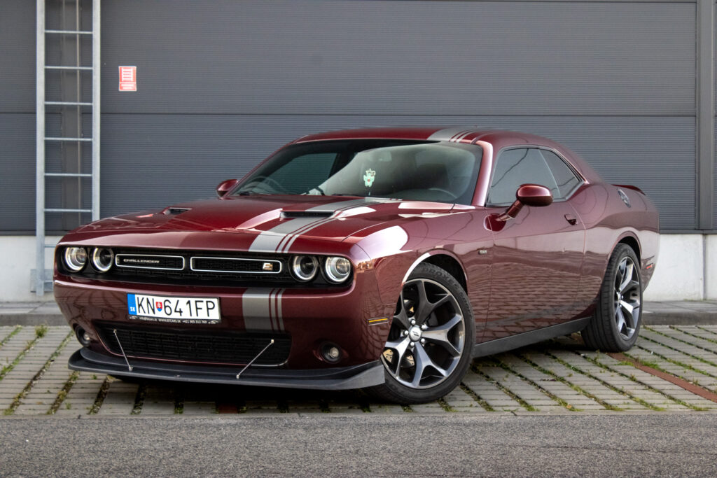 Dodge Challenger 3.6 V6 VVT / 218kW / A7 / ZÁRUKA / AJ NA SPLÁTKY / PROTIÚČET