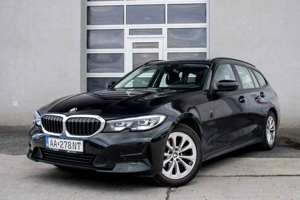 BMW Rad 3 Touring G21 318d mHEV Advantage / 110kW / A8 / ZÁRUKA / AJ NA SPLÁTKY / PROTIÚČET