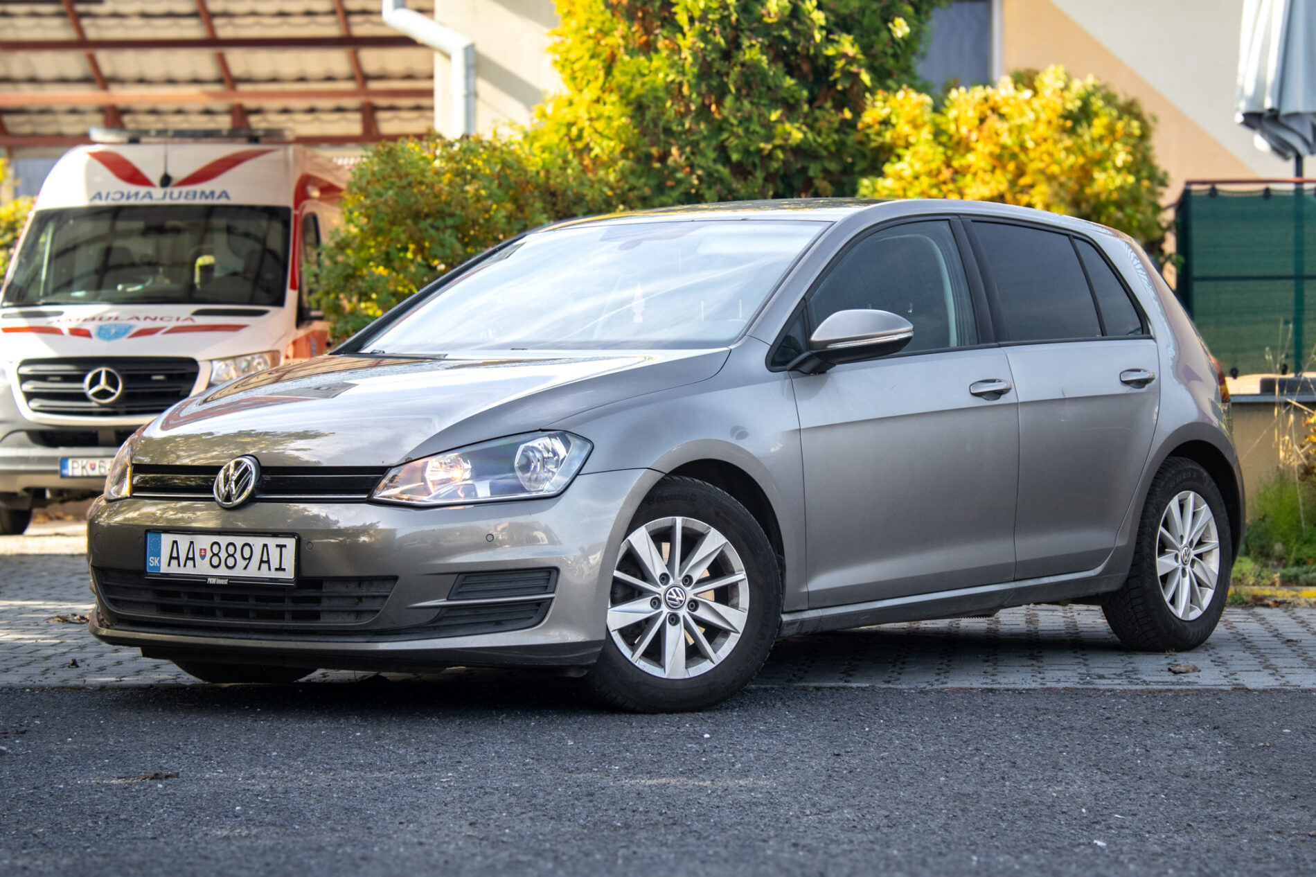 Volkswagen Golf 2.0 TDI Comfortline / 81kW / M5 / ZÁRUKA / AJ NA SPLÁTKY / PROTIÚČET