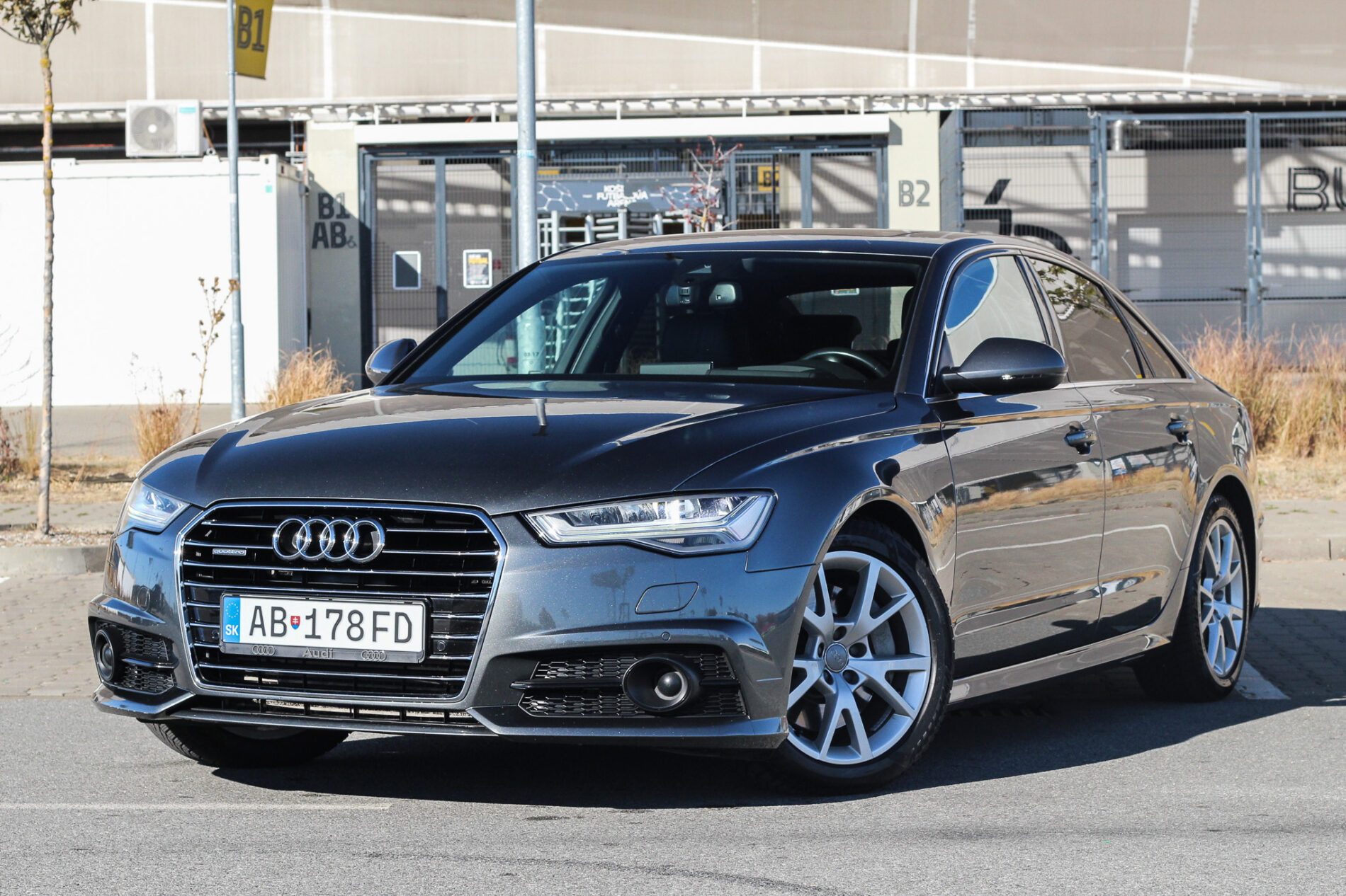 Audi A6 3.0 TDI quattro S tronic, 200kW (2017) / AJ NA SPLÁTKY / PROTIÚČET /