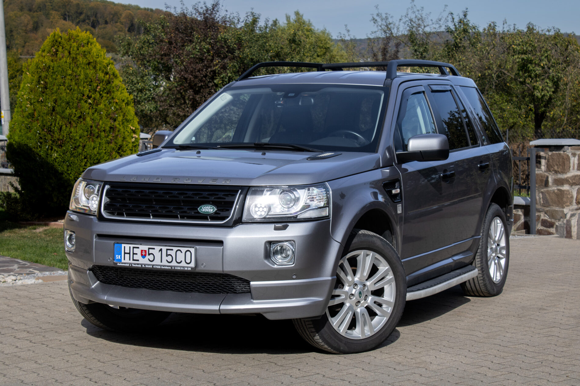 Land Rover Freelander 2 2.2 SD4 Overfinch / 140kW / A6 / ZÁRUKA / AJ NA SPLÁTKY / PROTIÚČET