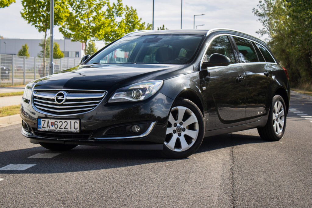 Opel Insignia ST 2.0 CDTI 163k AT6, 120 kW, 5d. / AJ NA SPLÁTKY / PROTIÚČET /