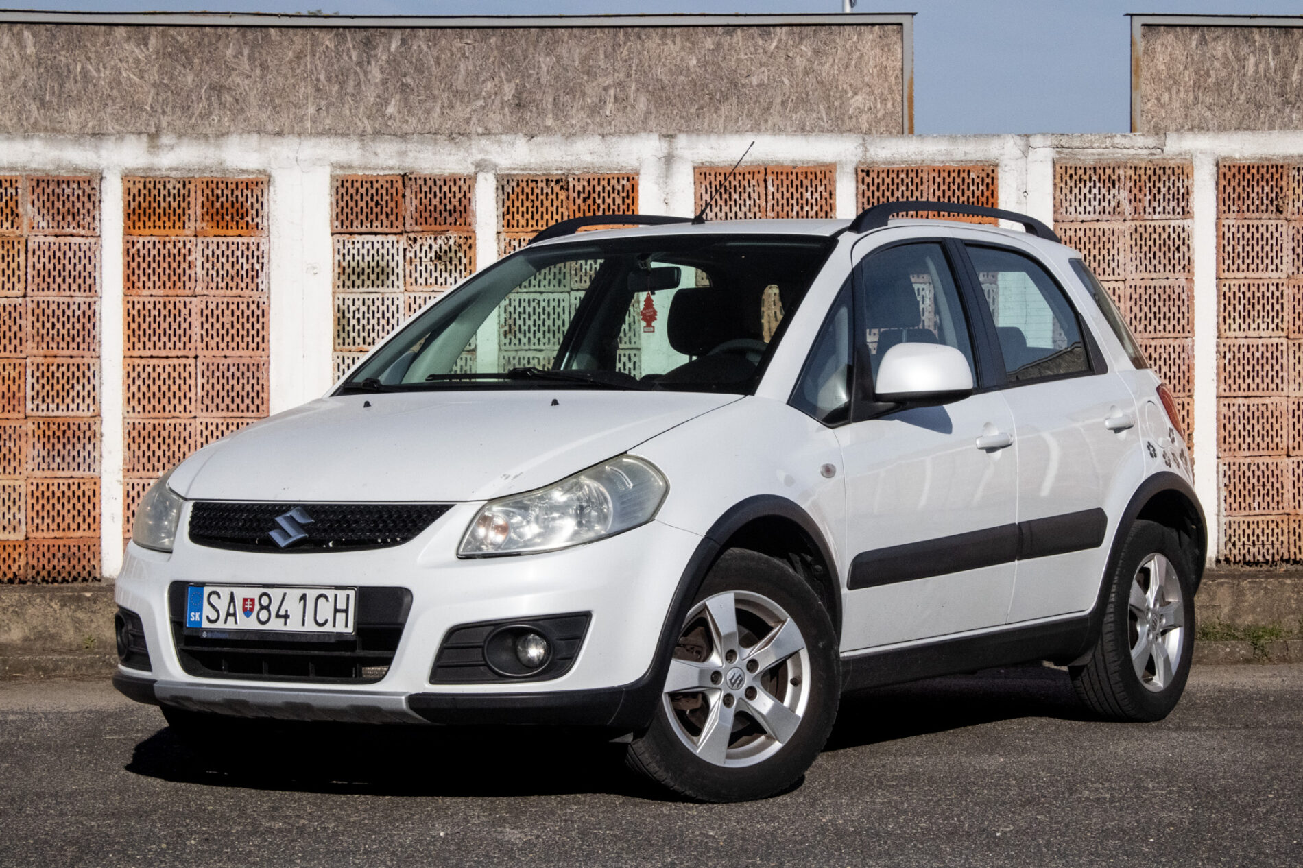 Suzuki SX4 1.6 4WD / 88kW / M5 / ZÁRUKA / AJ NA SPLÁTKY / PROTIÚČET