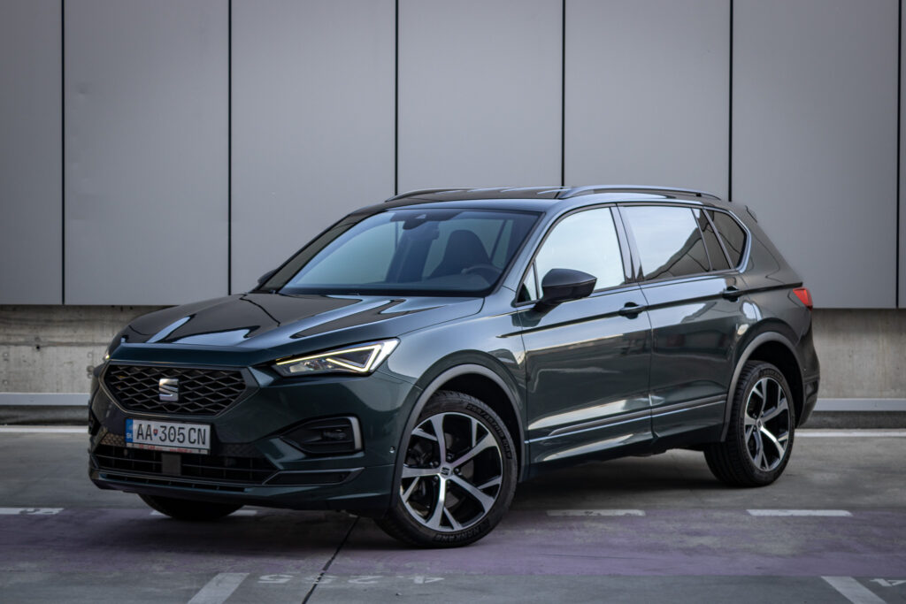 Seat Tarraco 2.0 TSI 190 FR 4Drive DSG, 140 kW, A7 / AJ NA SPLÁTKY / PROTIÚČET /