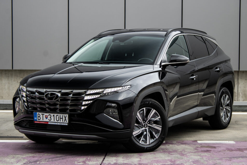 Hyundai Tucson 1.6 T-GDi HEV 132kW AT/6 2023 / AJ NA SPLÁTKY / PROTIÚČET