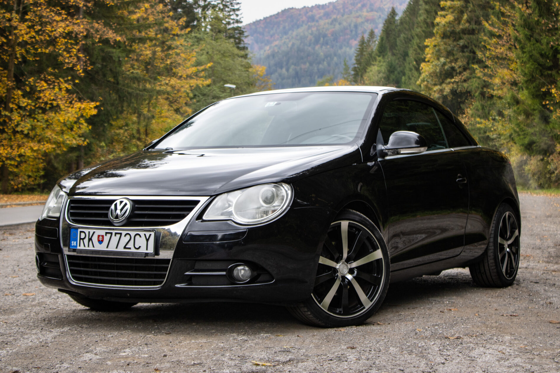 Volkswagen Eos 2.0 FSI, 110 kW, M6, 2d. / AJ NA SPLÁTKY / PROTIÚČET /