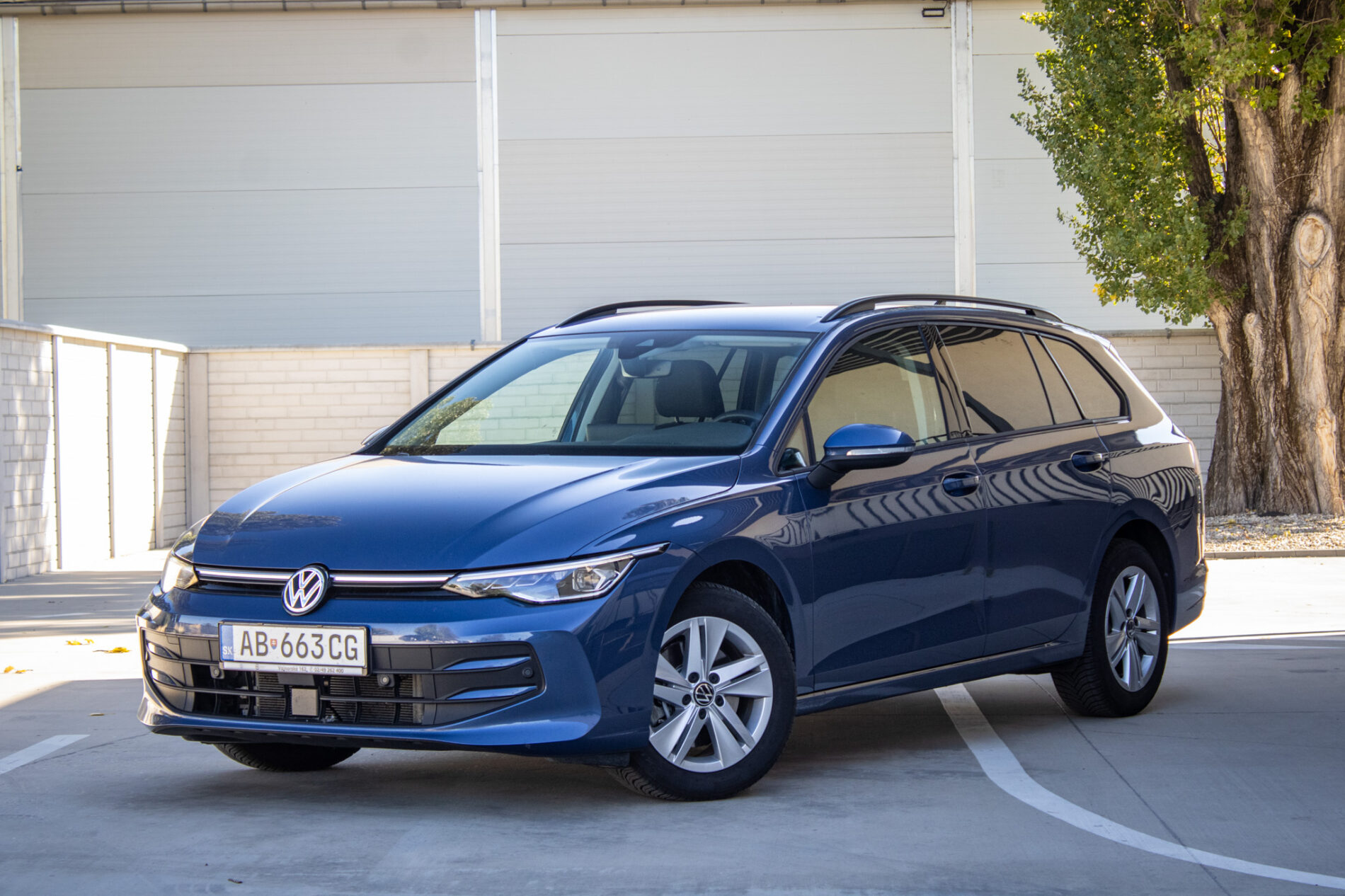 Volkswagen Golf Variant 2.0 TDI Comfortline, 85 kW, M6 / AJ NA SPLÁTKY / PROTIÚČET /