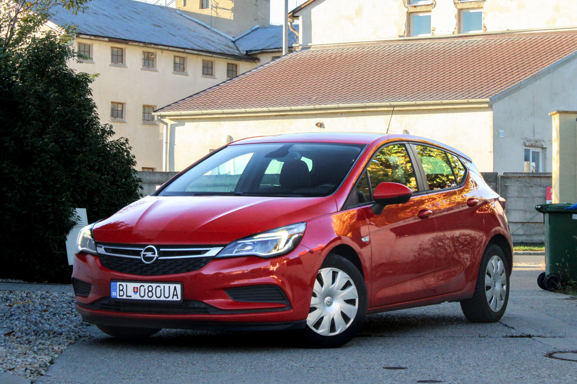 Opel Astra 1.6 CDTI / 81kW / M6 / ZÁRUKA / AJ NA SPLÁTKY / PROTIÚČET