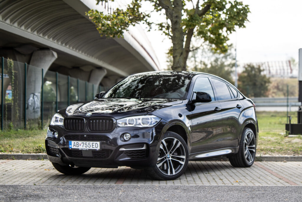 BMW X6 xDrive M50d 280kW AT/8 2015 / AJ NA SPLÁTKY / PROTIÚČET