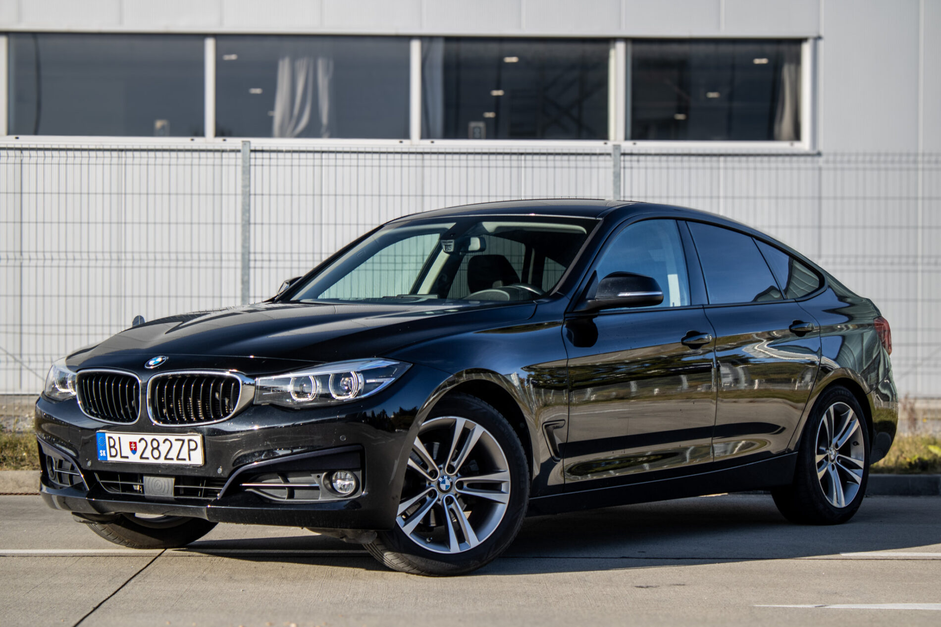BMW Rad 3 2.0 320d xDrive SPORT LINE Gran Turismo 2019 / AJ NA SPLÁTKY / PROTIÚČET