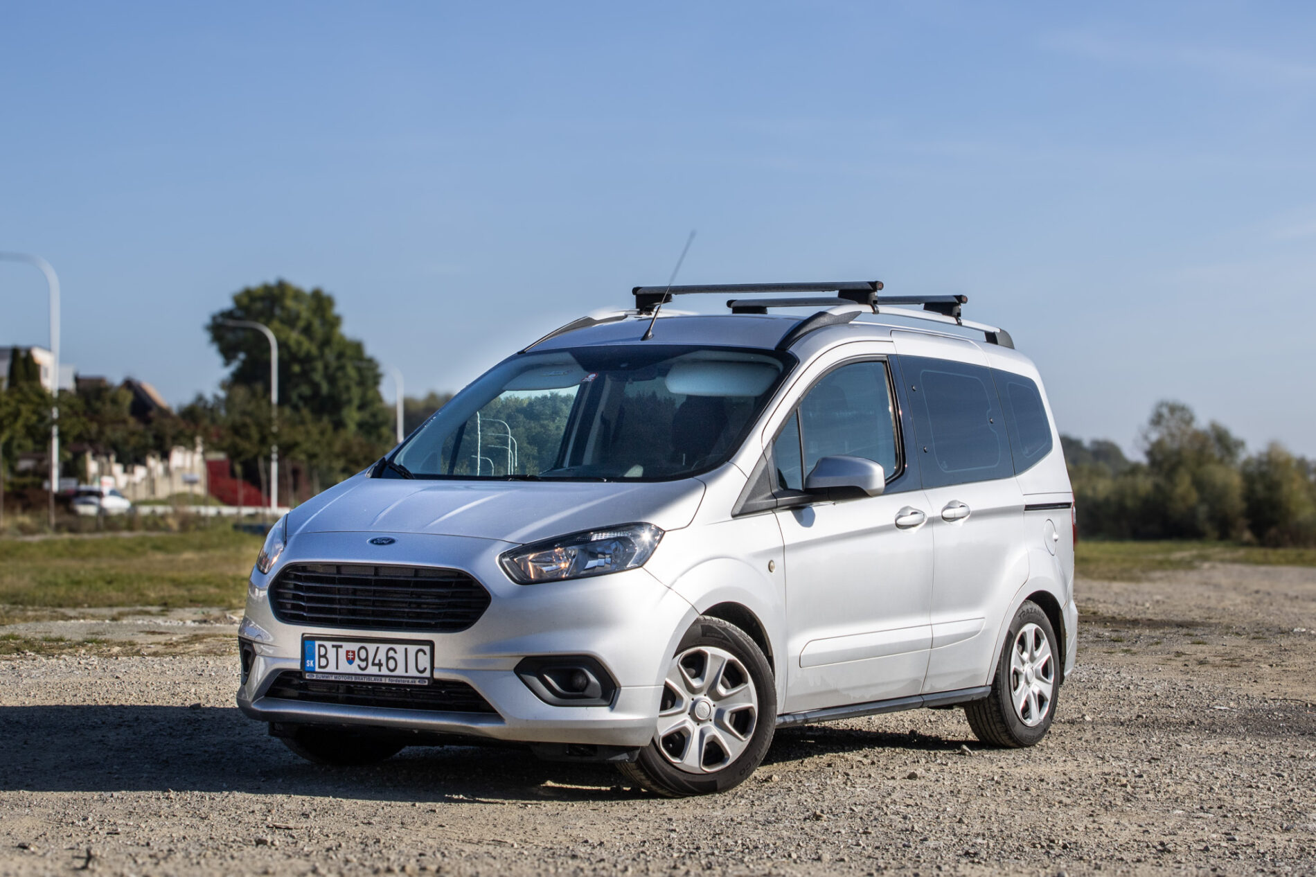Ford Tourneo Courier 1.5 TDCi EcoBlue 55kW MT/6 2020 / AJ NA SPLÁTKY / PROTIÚČET