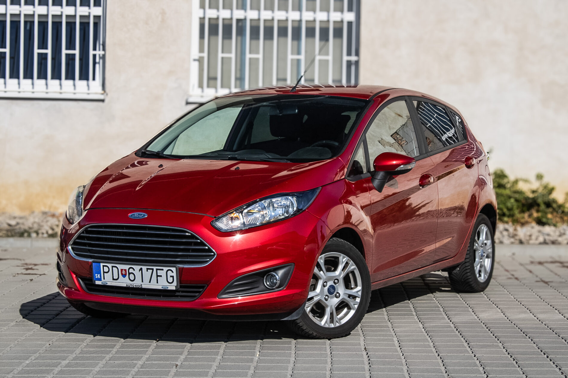 Ford Fiesta 1.0 EcoBoost 74kW MT/5 2015 / AJ NA SPLÁTKY / PROTIÚČET