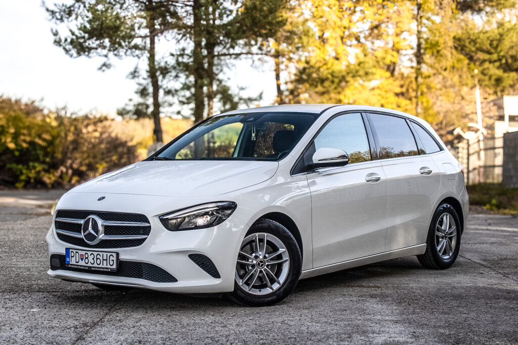 Mercedes-Benz B trieda 200 d AT/8 110kW 2020 / AJ NA SPLÁTKY / PROTIÚČET