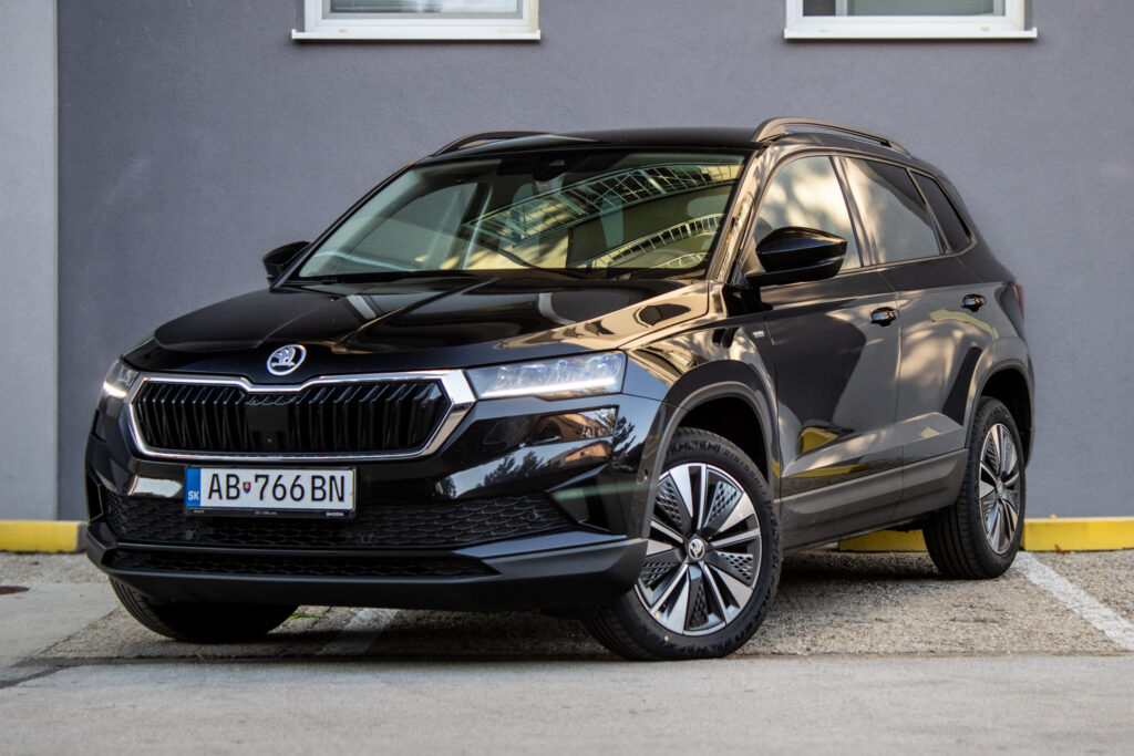 Škoda Karoq 2.0 TDI Tour 85kW AT/7 2022 / AJ NA SPLÁTKY / PROTIÚČET