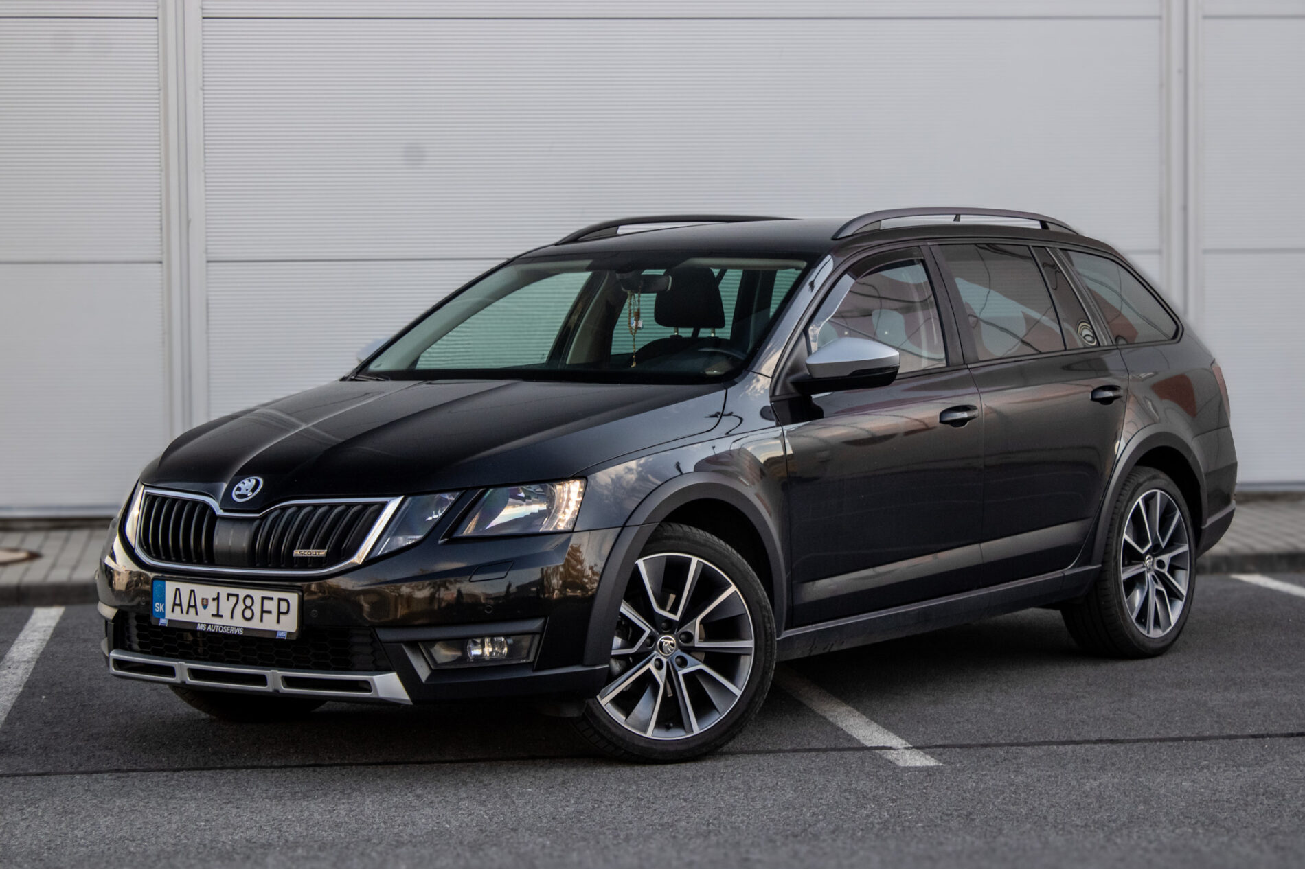 Škoda Octavia Combi 2.0 TDI Scout 110kW AT/7 2018 4×4 / AJ NA SPLÁTKY / PROTIÚČET