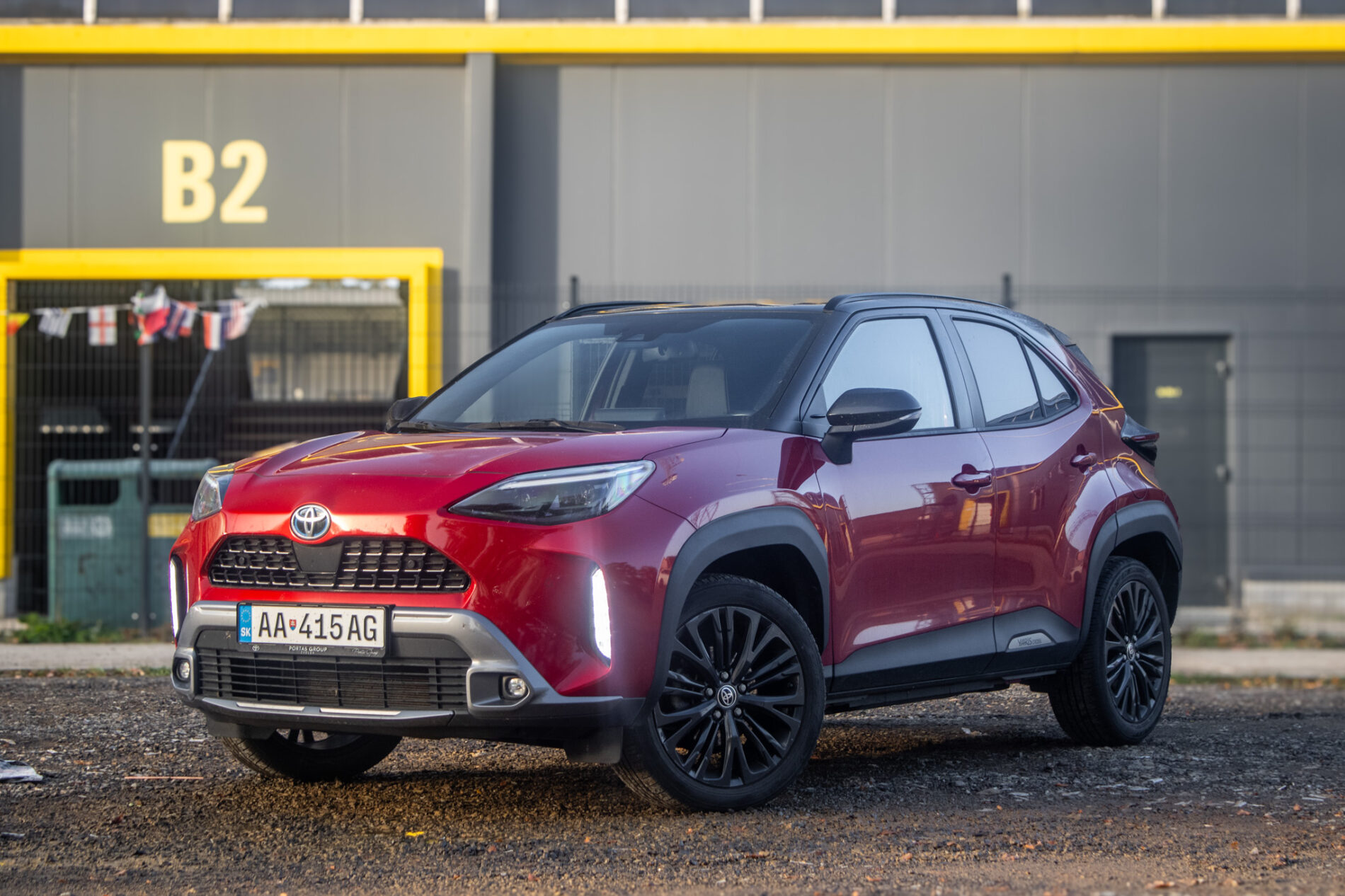 Toyota Yaris Cross 2023 68kW CVT/1 HEV / AJ NA SPLÁTKY / PROTIÚČET