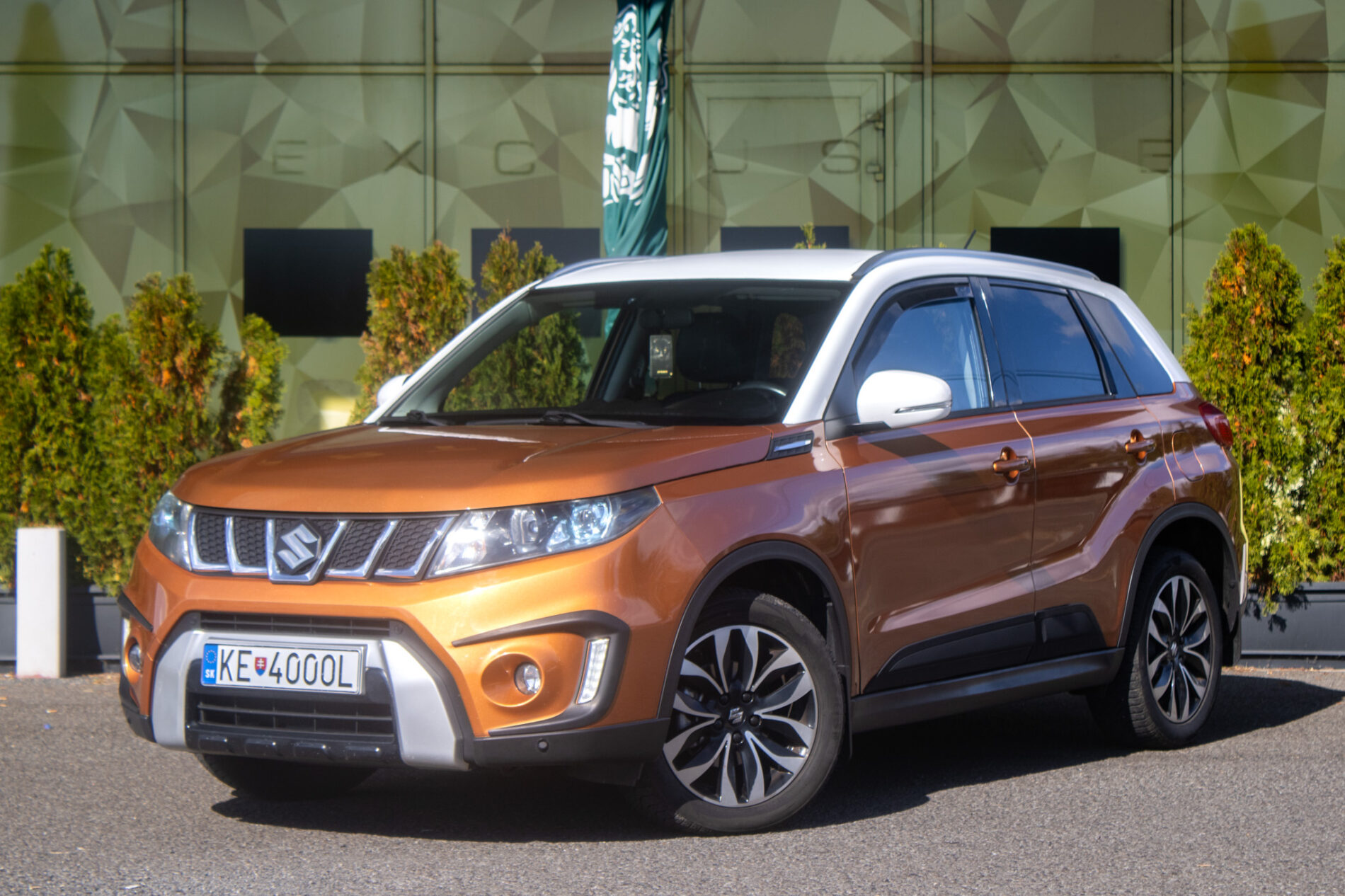 Suzuki Vitara 1.6 VVT Elegance 4WD / 88kW / A6 / ZÁRUKA / AJ NA SPLÁTKY / PROTIÚČET