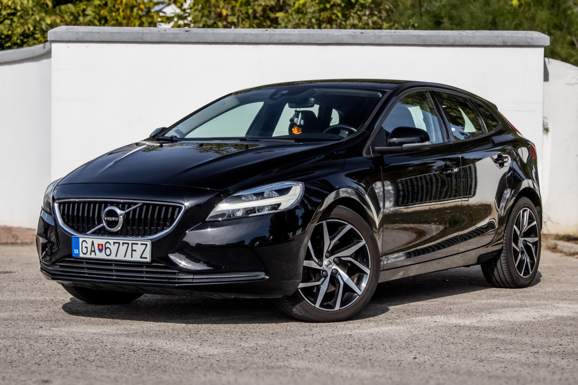 Volvo V40 D2 2.0L 88kW Geartronic 2017 / AJ NA SPLÁTKY / PROTIÚČET