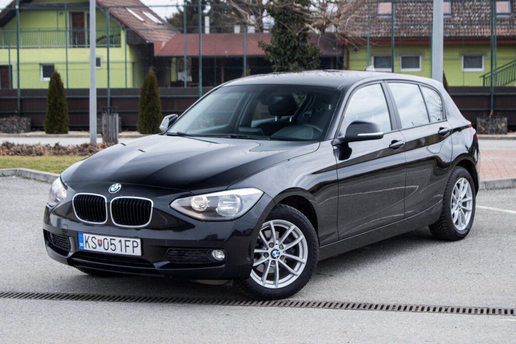 BMW Rad 1 116i, 100kW (2013) / AJ NA SPLÁTKY / PROTIÚČET /